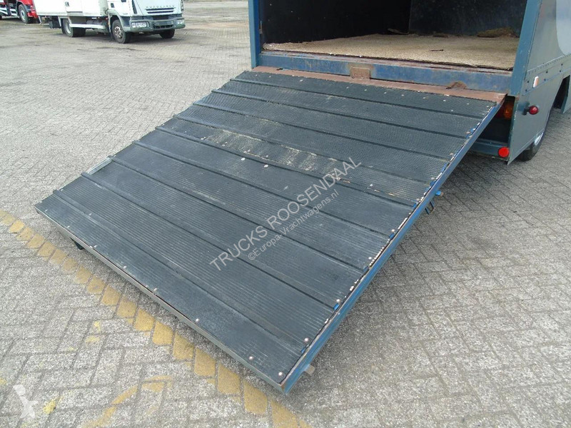 Camion MAN S 10 L .150 + 2-3 HORSES + MANUAL