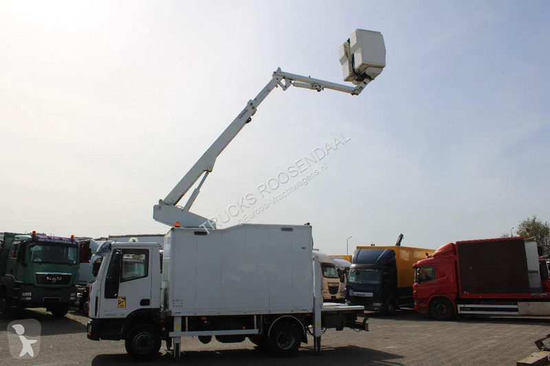 شاحنة Iveco 120EL18 + COMET 14 METER + EURO 5