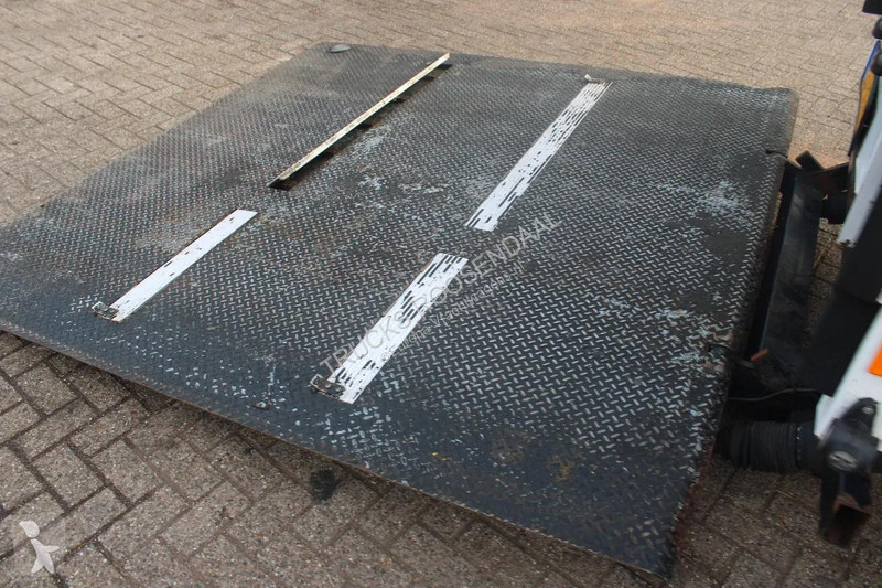 شاحنة MAN reserved 12.180 + EURO 6 + 12T