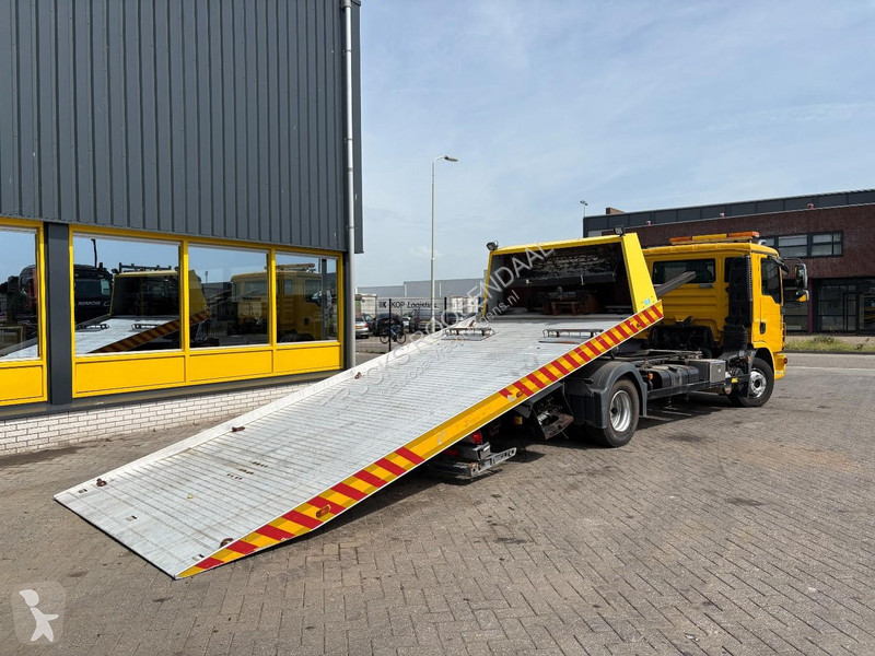 شاحنة MAN 12.220 + MANUAL + EURO 5 + WINCH +...
