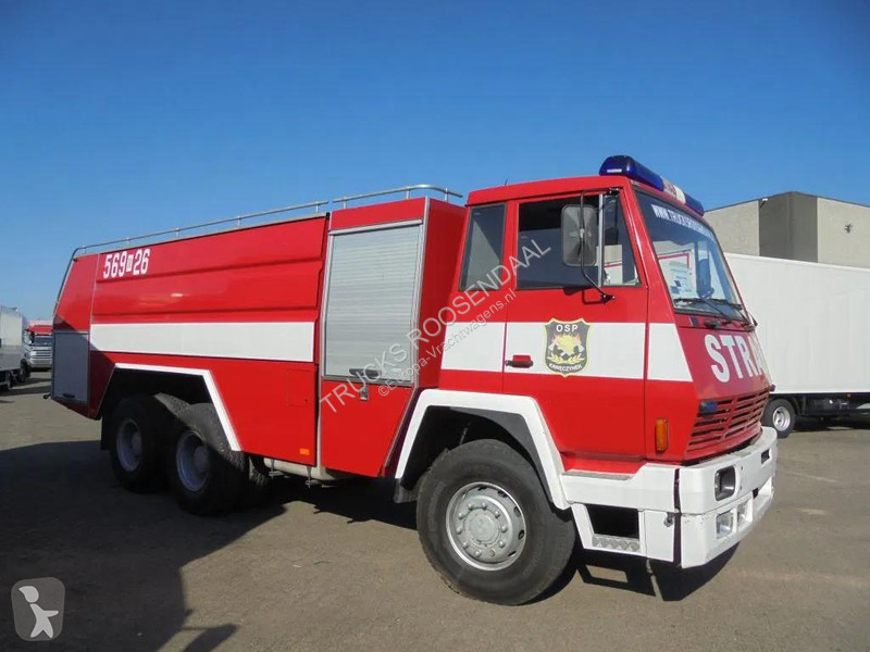 شاحنة Steyr 1490 + Manual + 6X6 + 16000 L + TATRA