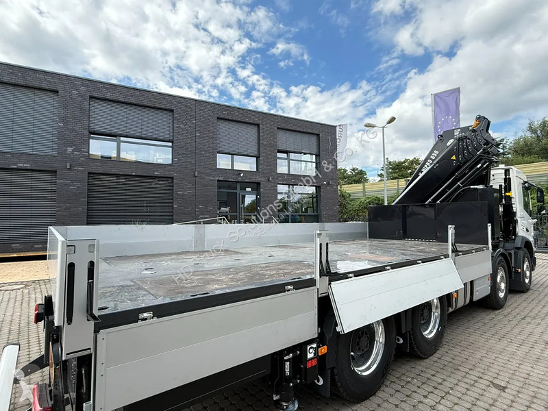 شاحنة Volvo 500 Volvo  500 8x4 Kran Hiab 658-6