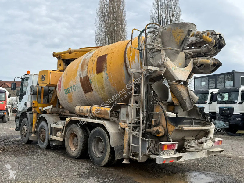 شاحنة Iveco 440T41 trakker 440 8x4 28M SERMAC