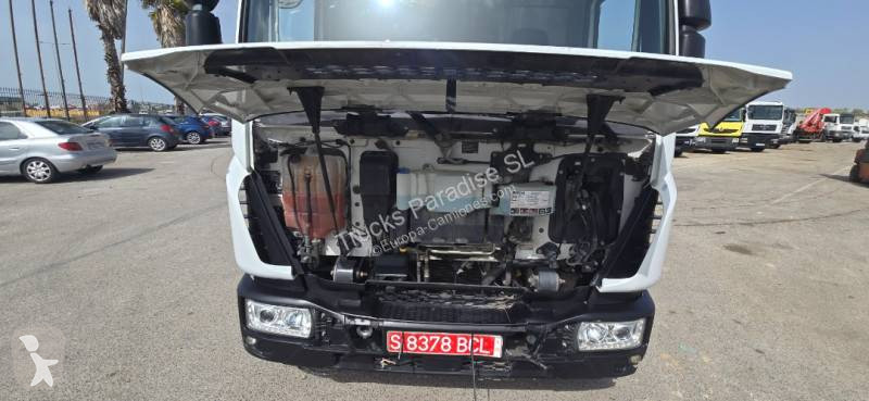 شاحنة Iveco