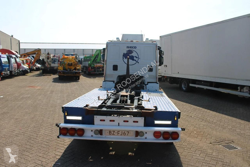 شاحنة Iveco 100e18 +EURO 5 + HOOK SYSTEM