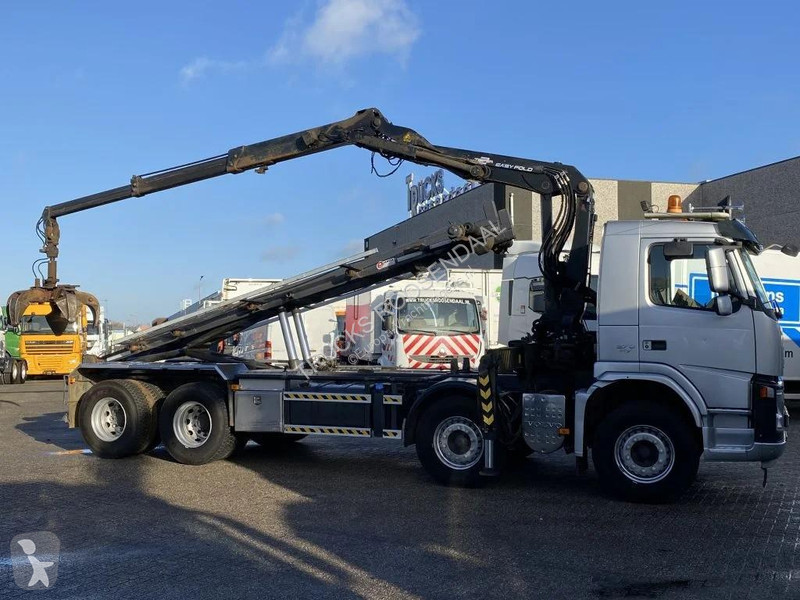 شاحنة Volvo 370 + Euro 5 + Palfinger Z-Q170...