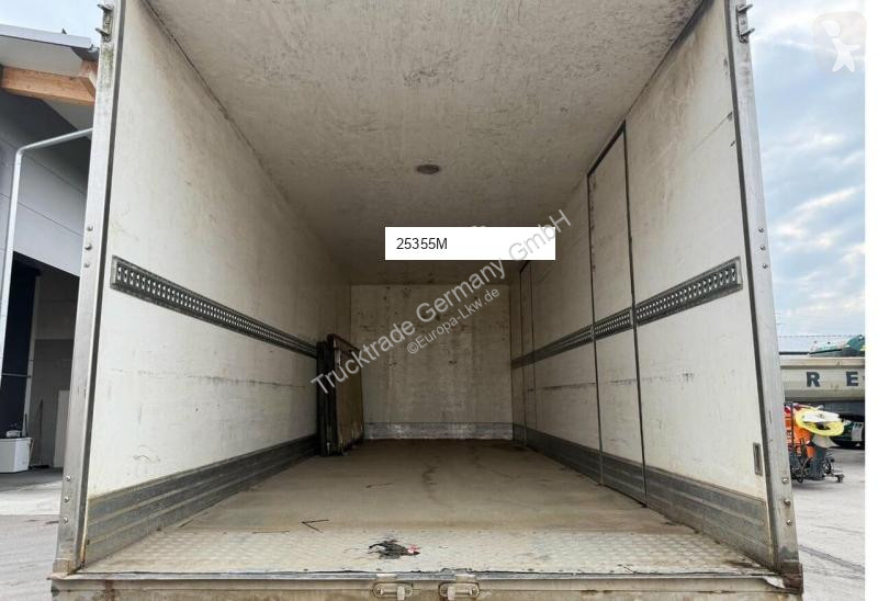 شاحنة Iveco 676 160E28