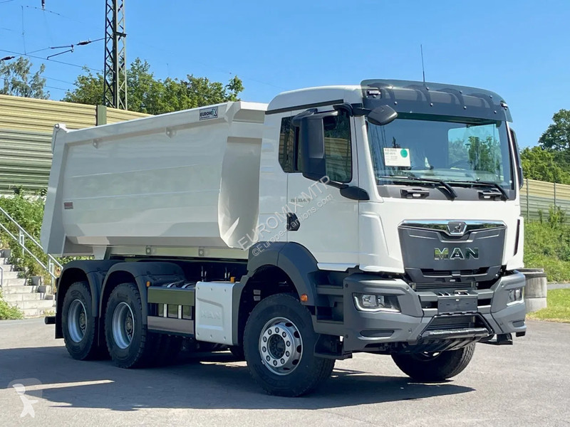 شاحنة MAN 33.440