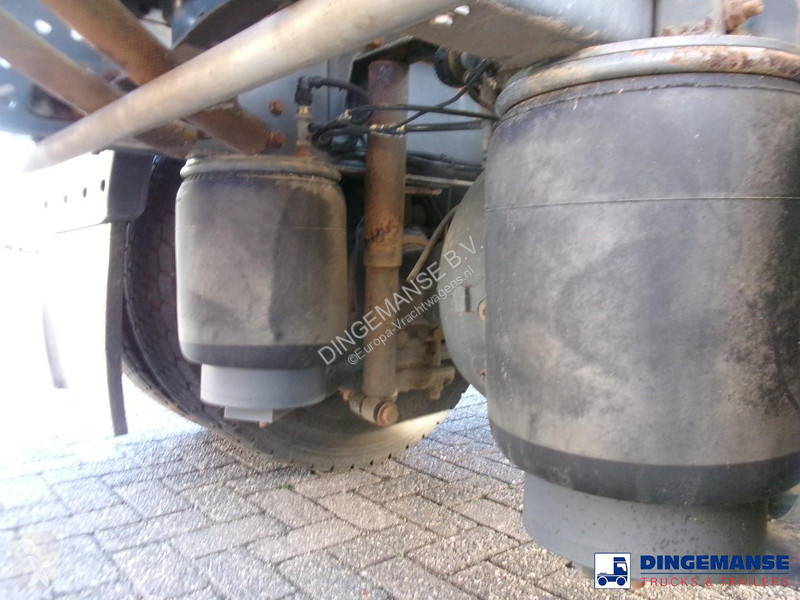 Lastbil Volvo 280 4x2 fuel tank 13.3 m3 / 4 comp