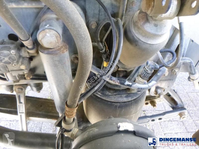 شاحنة Renault 270 dxi 4x2 fuel tank 13.7 m3 / 4...