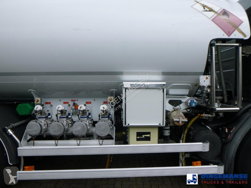 شاحنة Renault 270 dxi 4x2 fuel tank 13.7 m3 / 4...