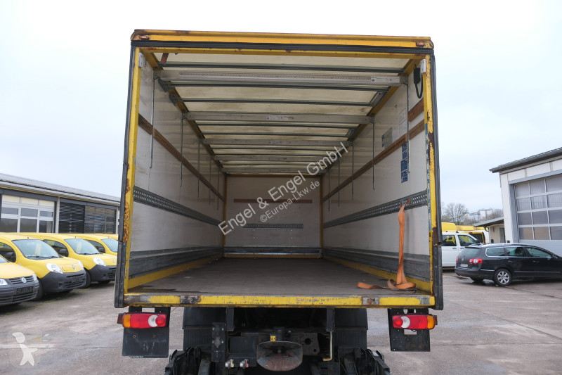 شاحنة Iveco EuroCargo ML 120 E 28 AHK LBW