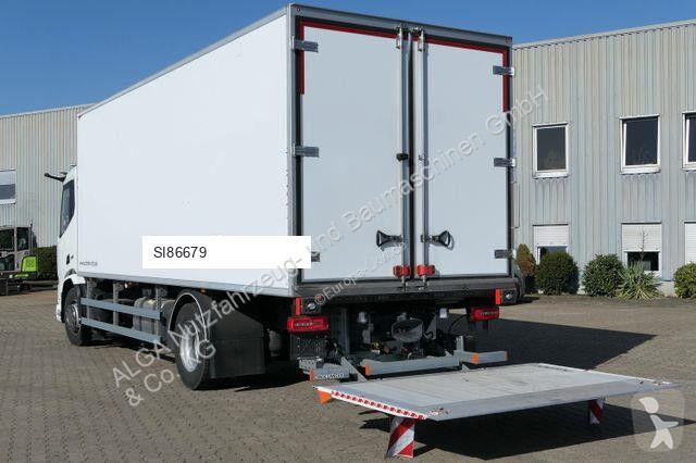 شاحنة DAF XD 370 FA 4x2, 7.400mm lang, Thermo...