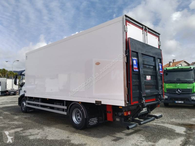 شاحنة Iveco
