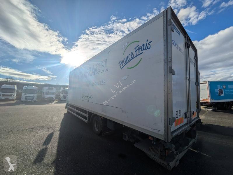 Camion Renault D D 12 PORTEUR FRIGO (03/27)