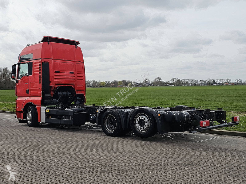 شاحنة MAN TGX XXL 6X2-4
