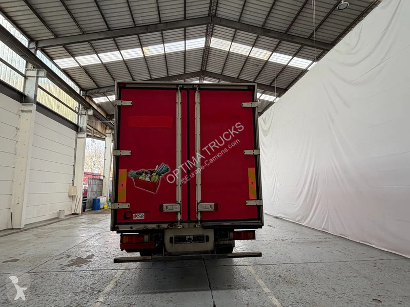 شاحنة Iveco EuroCargo 120 E22