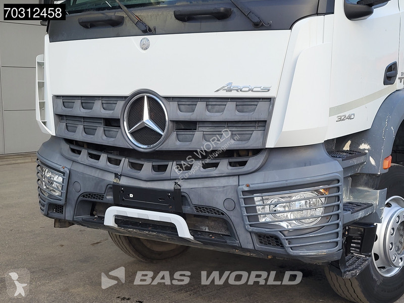 Betonárske zariadenie Mercedes 3240 8X4 9m3...