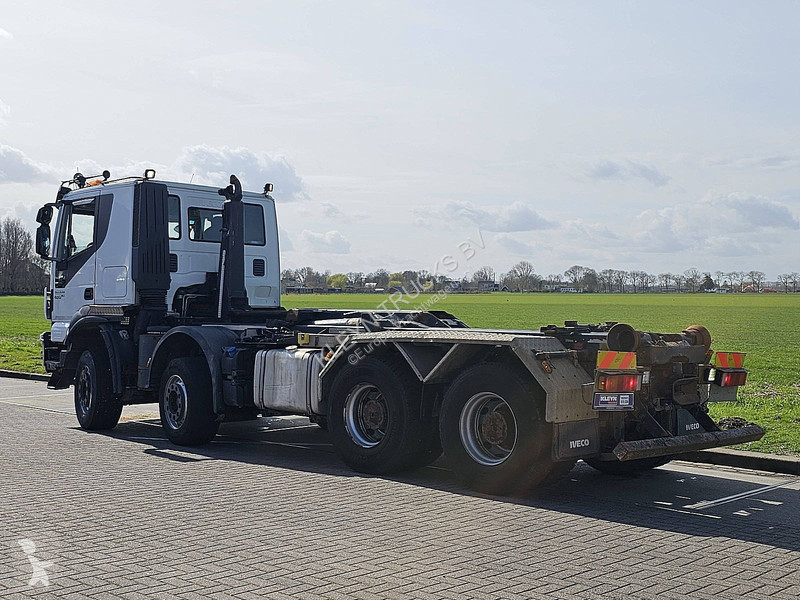 شاحنة Iveco AT410T45 TRAKKER 8X4 INTARDER