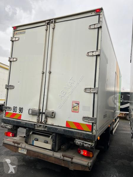 شاحنة Renault 270 DXI