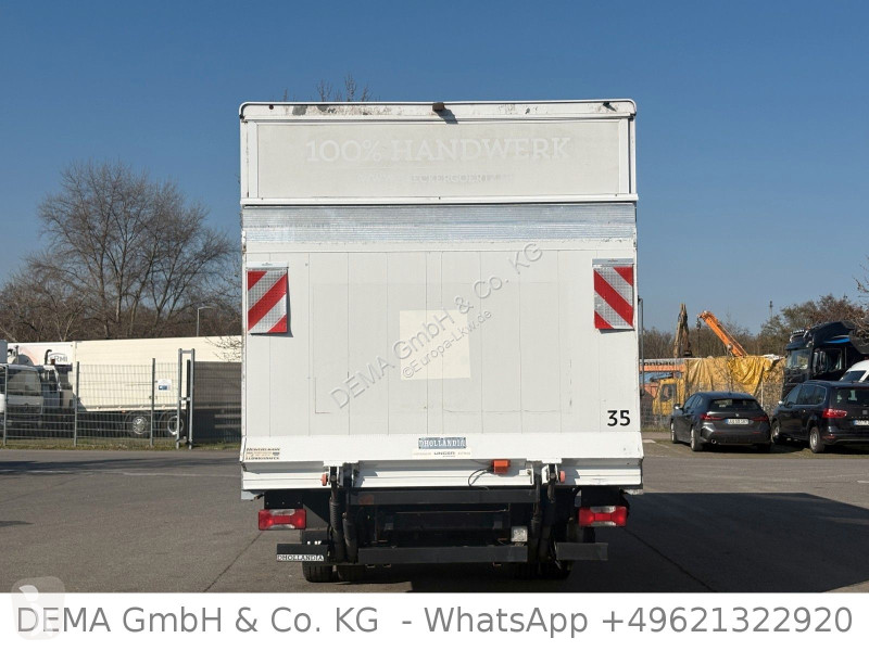Грузовик Iveco...