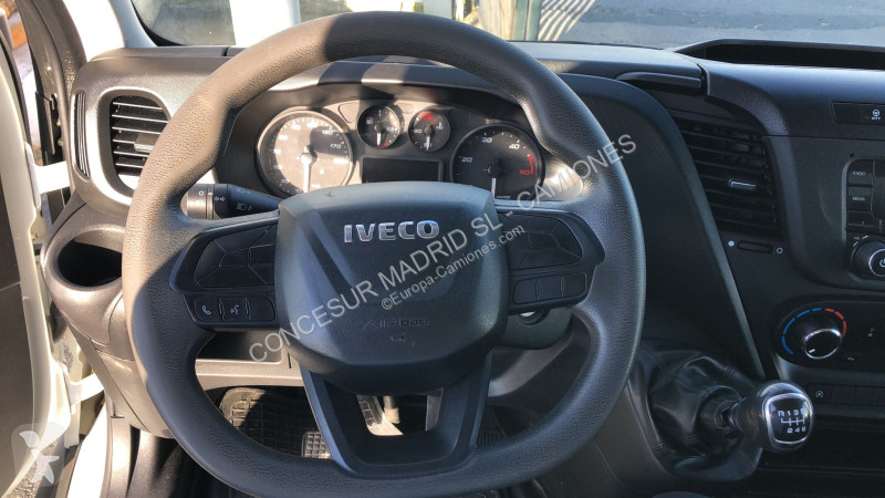 Furgoneta Iveco  BASCULANTE