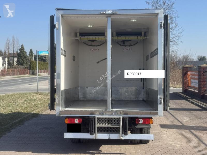 Камион Renault