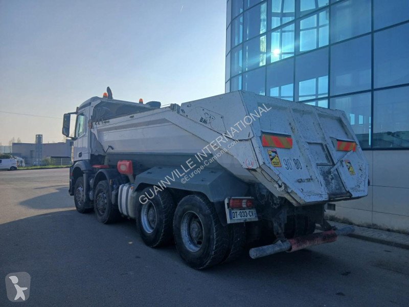 شاحنة Mercedes 3242
