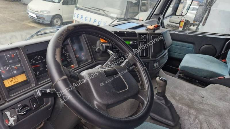 شاحنة Volvo