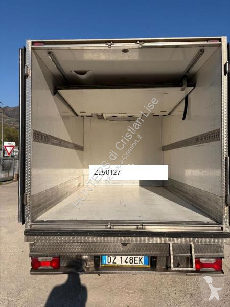 شاحنة Iveco 35C14