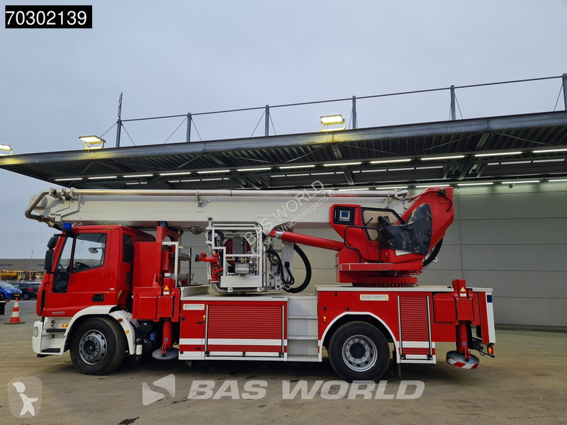 شاحنة Iveco 180E300 4X2 DEMO Magirus P33 Ladder...