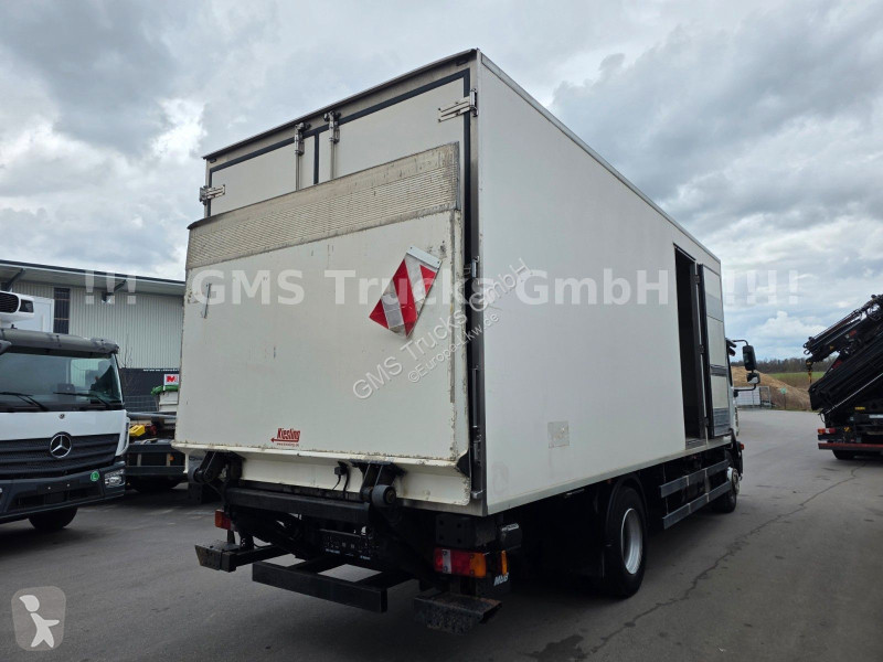 شاحنة MAN 12.250 / Frigo Rohrbahnen Fleisch Meat
