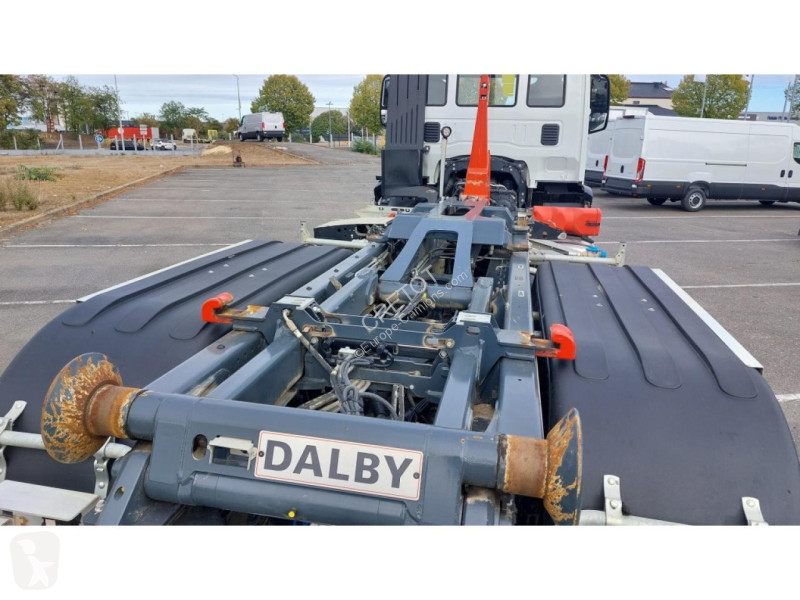 Iveco XWAY AD 300X46 Z/P HR OFF BRAS DALBY truck