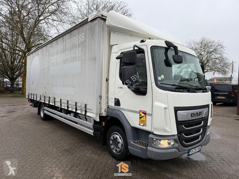 شاحنة DAF FA  230 12 TON -...