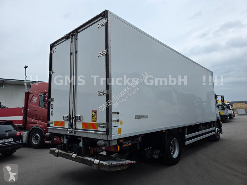 Lastbil Mercedes 1833 / Frigo Cool / Rohrbahnen...