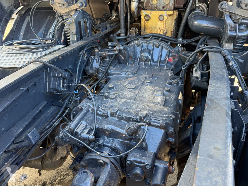 شاحنة DAF 95350 6X2 10 Wheels ZF MANUAL GEARBOX