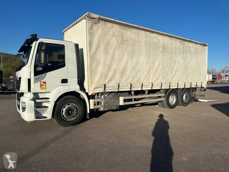 شاحنة Iveco