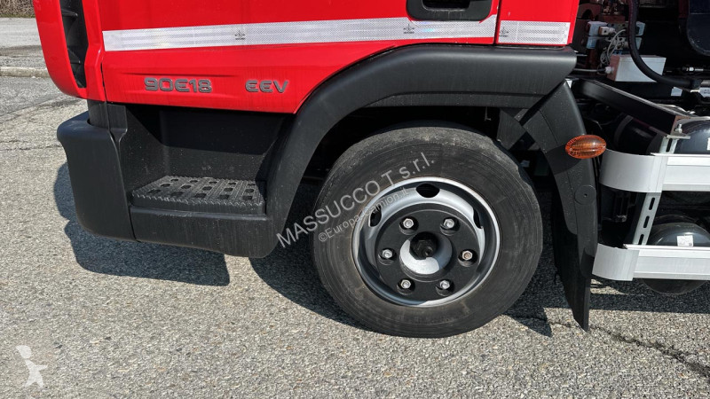 Грузовик Iveco EUROCARGO 90E18 4X2