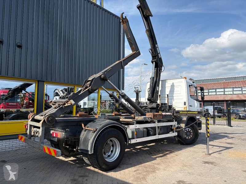 شاحنة Mercedes ATEGO 1823 + HIAB-102-S 2 + Euro...