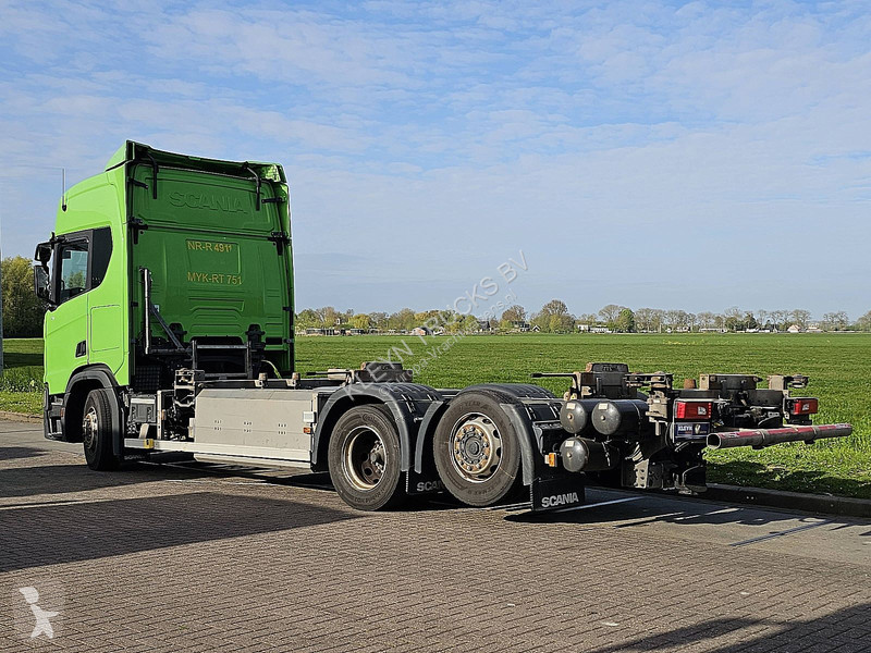 شاحنة Scania R410 6X2*4 RET. CN AS