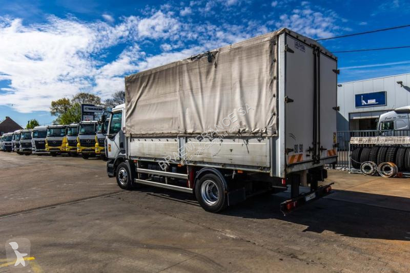 شاحنة Renault  D16 240 DXI