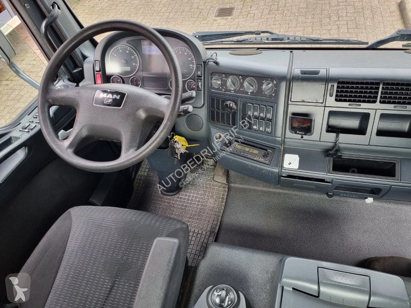 شاحنة MAN 8.180 TIJHOF Abschlepp 7.5t MMAT...