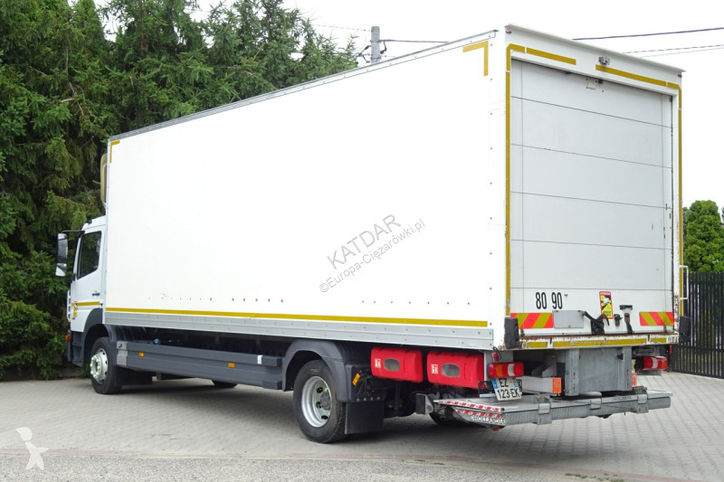 شاحنة Mercedes 1218 Euro6 tylko 323tys.km...