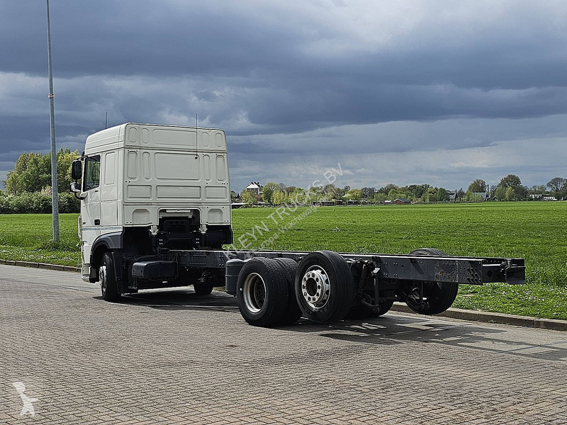 شاحنة DAF 480 6x2*4