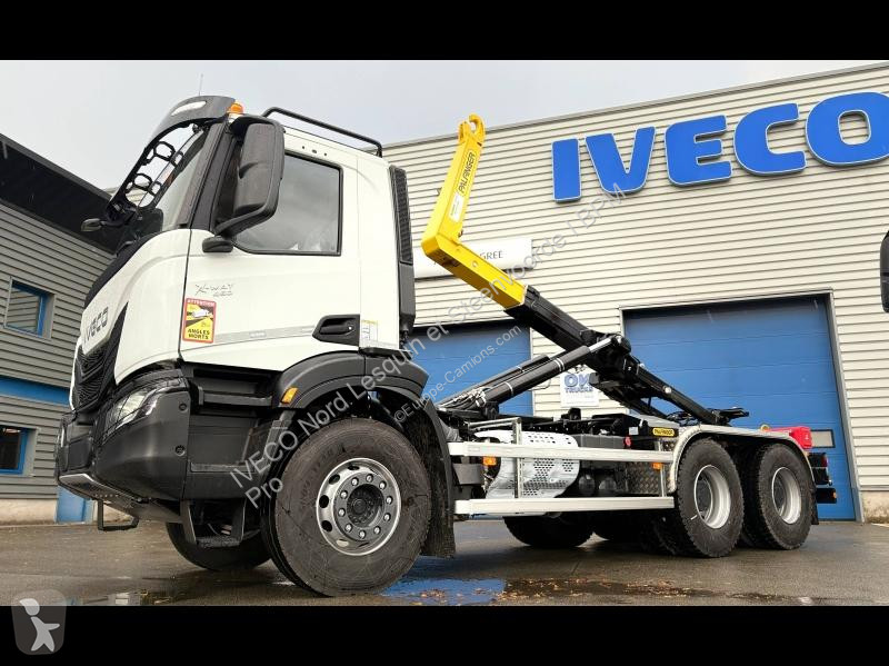 شاحنة Iveco X-Way 6x4 ampiroll