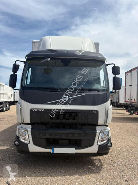 Camion Volvo 340