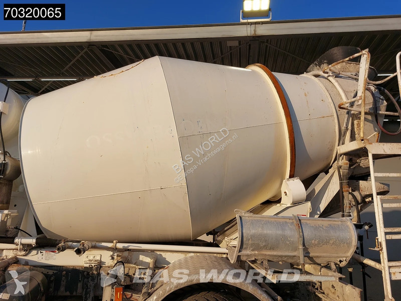 Beton Scania P360 4X2 5m3 iebherr mixer Steel...