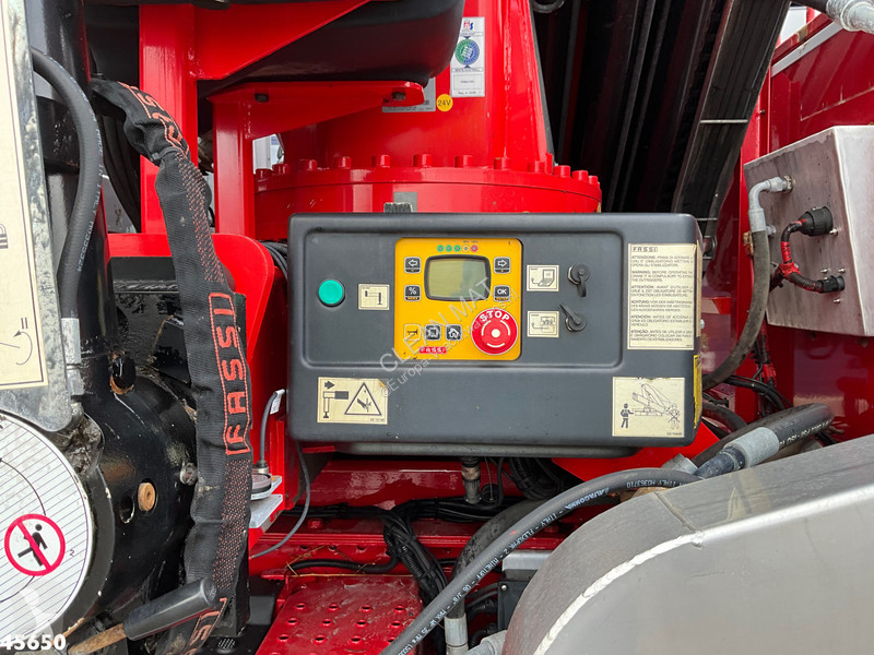 شاحنة Volvo 500 4x4 Fassi 31 Tonmeter laadkraan...