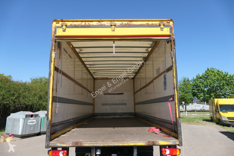 شاحنة Iveco EuroCargo ML 120 E 28 AHK LBW