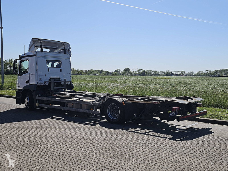 شاحنة Mercedes ACTROS Schnelllifter